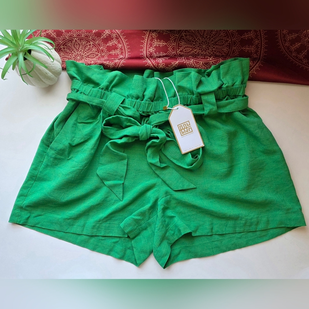 Emily McCarthy Paper Bag Shorts Green Size Medium NWT